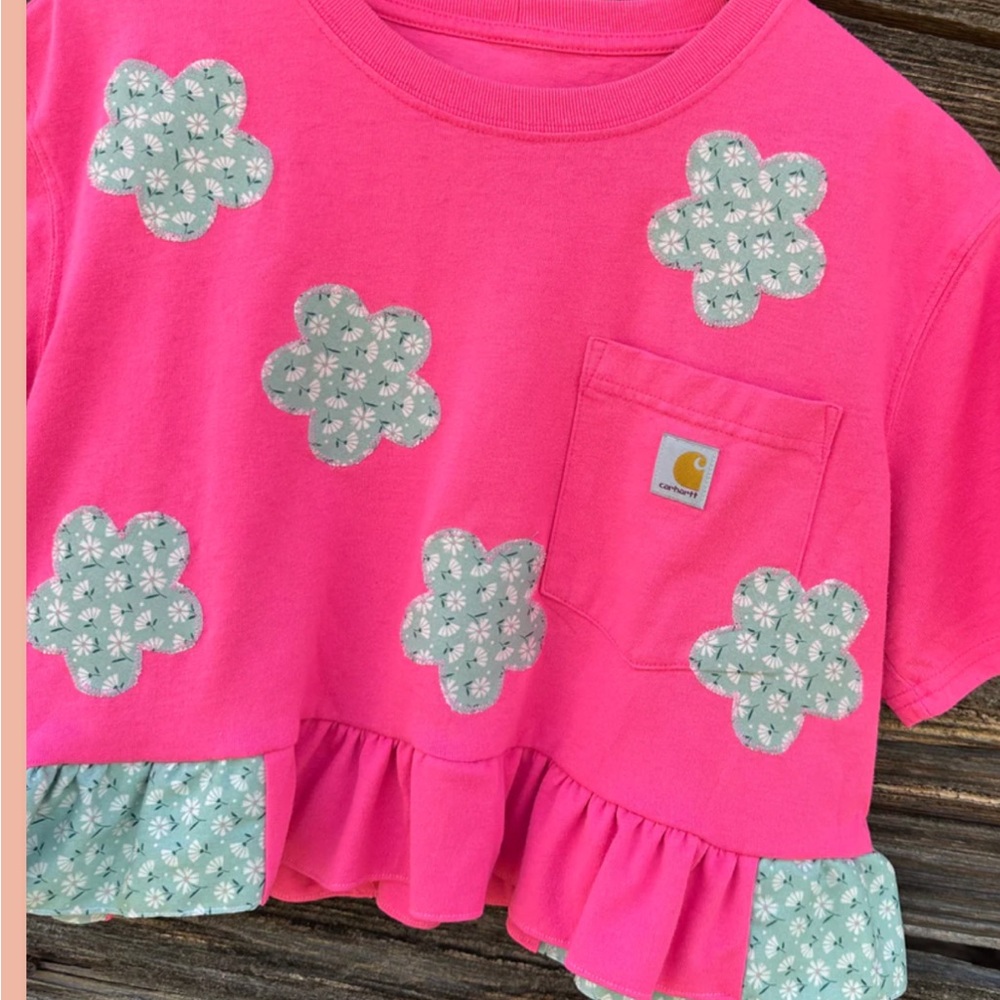 Carhartt reworked Bright Pink Floral Crop